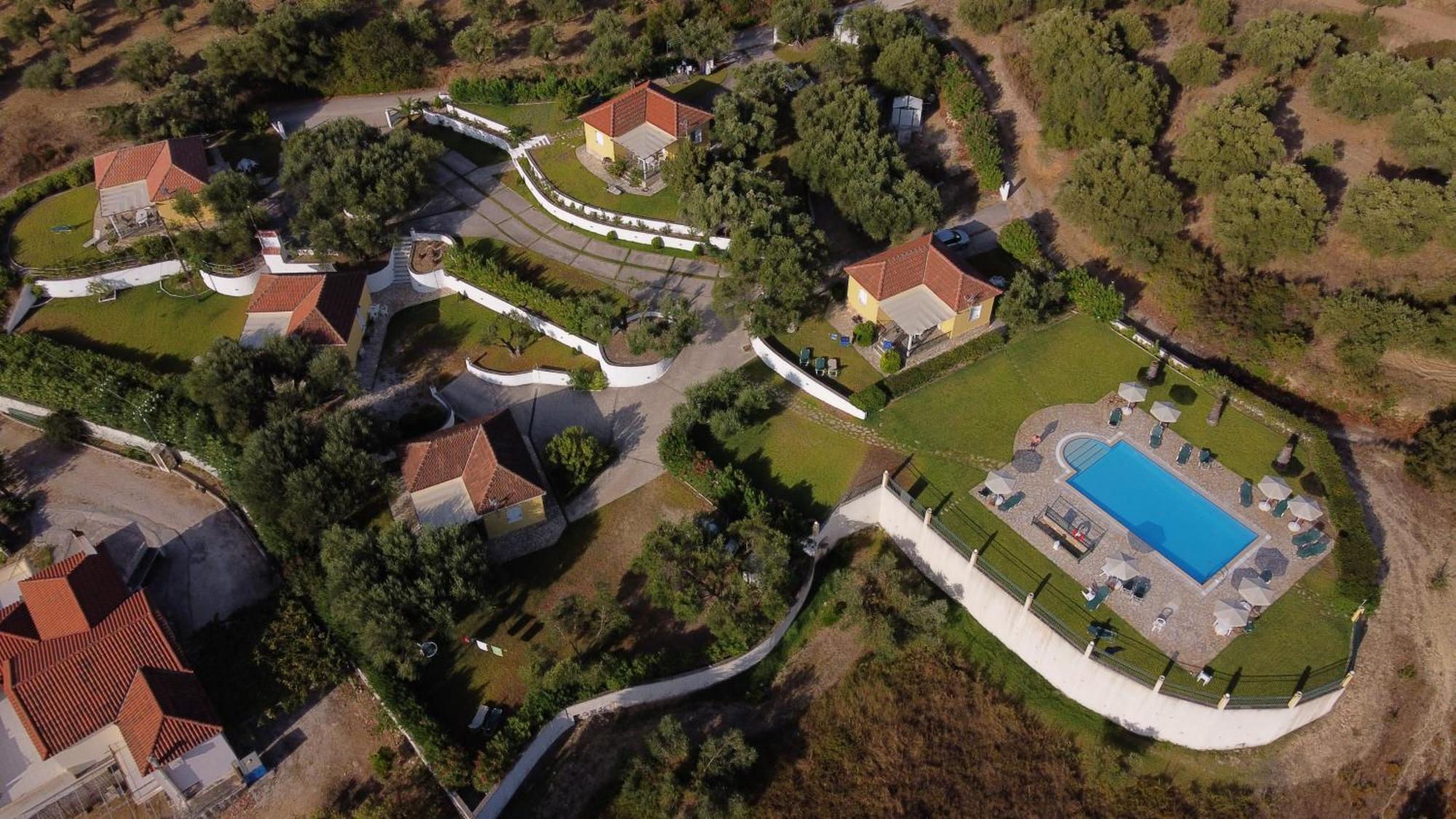 Thermanti Villas Spartia  Exterior photo